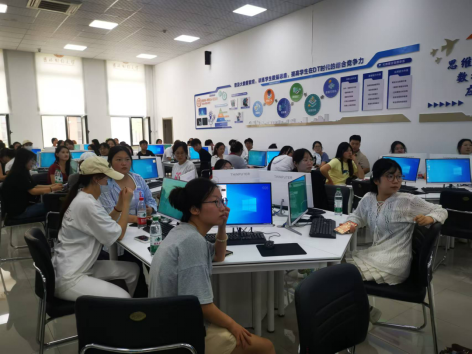 我院成功舉辦數(shù)字營銷技能訓(xùn)練與實(shí)戰(zhàn)競(jìng)賽，以網(wǎng)絡(luò)技術(shù)服務(wù)賦能學(xué)子成長